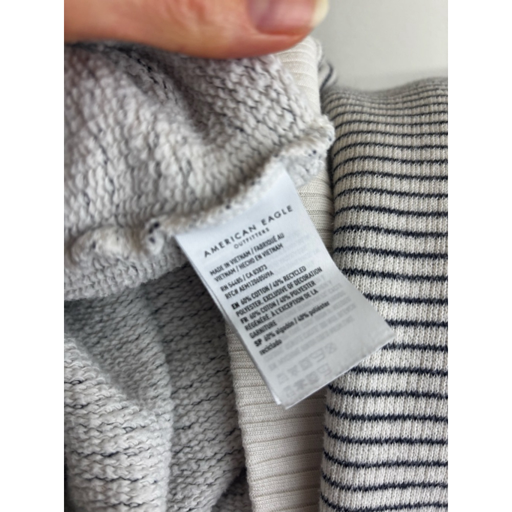 American Eagle Outfitters Striped Crew Neck Sweater XL White Black preppy beach - Picture 5 of 5